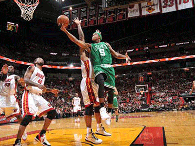 nba湖人vs快船视频直播，无插件观看每一场精彩比赛|绿茵直播